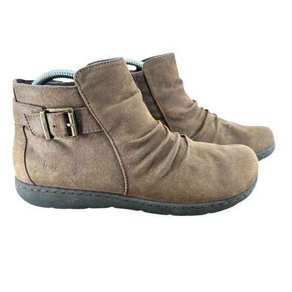B.O.C Born Concepts Slouch Ankle Boots Size 9 Blanche Brown Buckle Zip Cozy GUC - Picture 11 of 15